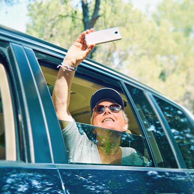 Limo Selfie - Premier Airport Transportation
